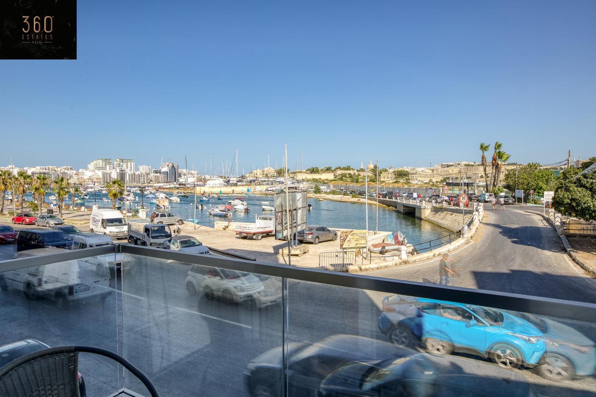 Gzira'S Seashore Stayaway Close To Manuel Island エクステリア 写真